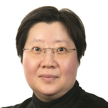 Portrait of Flora Mok | September 2021